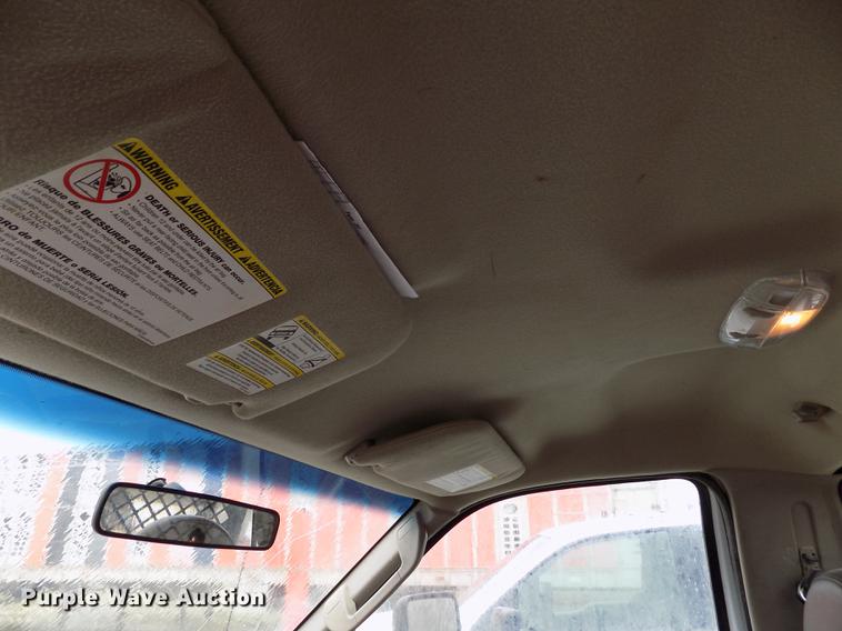 image for item FG9448 2009 Ford F350 Super Duty XL flatbed pickup truck