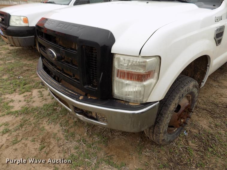 image for item FG9448 2009 Ford F350 Super Duty XL flatbed pickup truck
