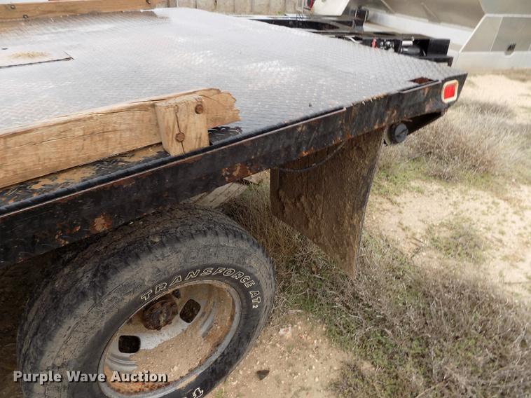 image for item FG9448 2009 Ford F350 Super Duty XL flatbed pickup truck