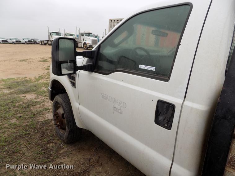 image for item FG9448 2009 Ford F350 Super Duty XL flatbed pickup truck