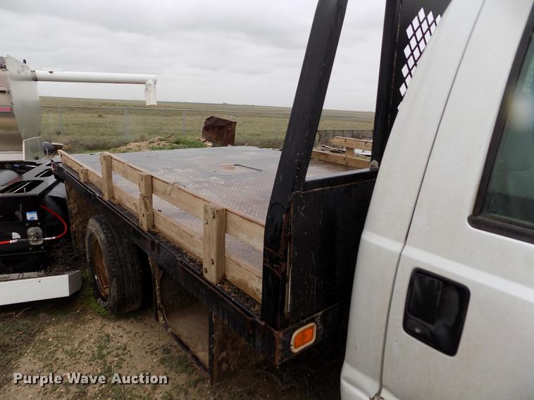 image for item FG9448 2009 Ford F350 Super Duty XL flatbed pickup truck