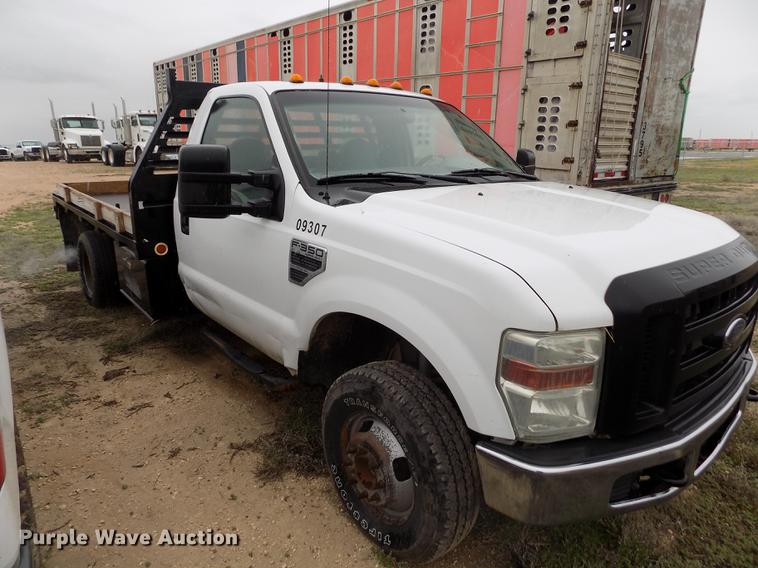 image for item FG9449 2009 Ford F350 Super Duty XL flatbed pickup truck
