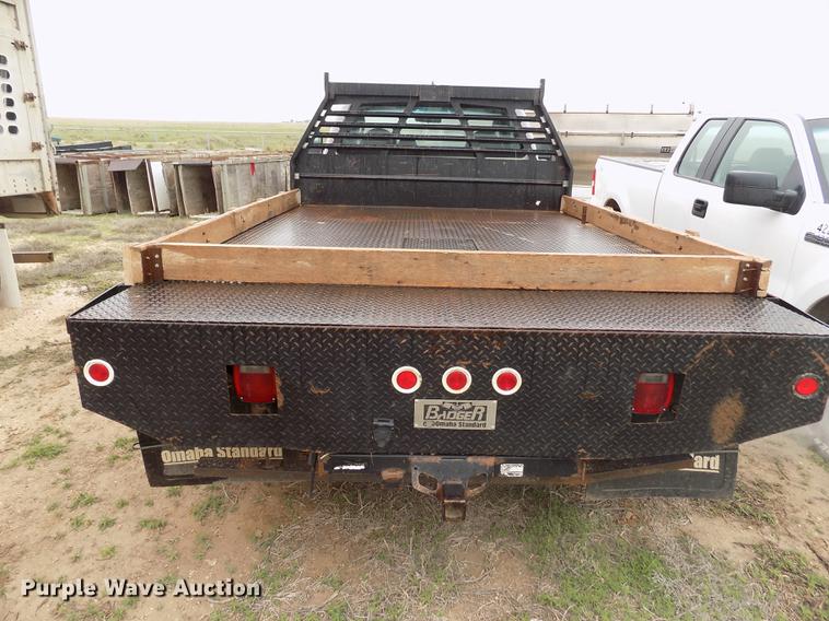 image for item FG9449 2009 Ford F350 Super Duty XL flatbed pickup truck