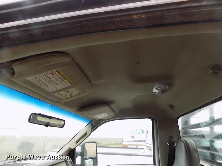 image for item FG9449 2009 Ford F350 Super Duty XL flatbed pickup truck