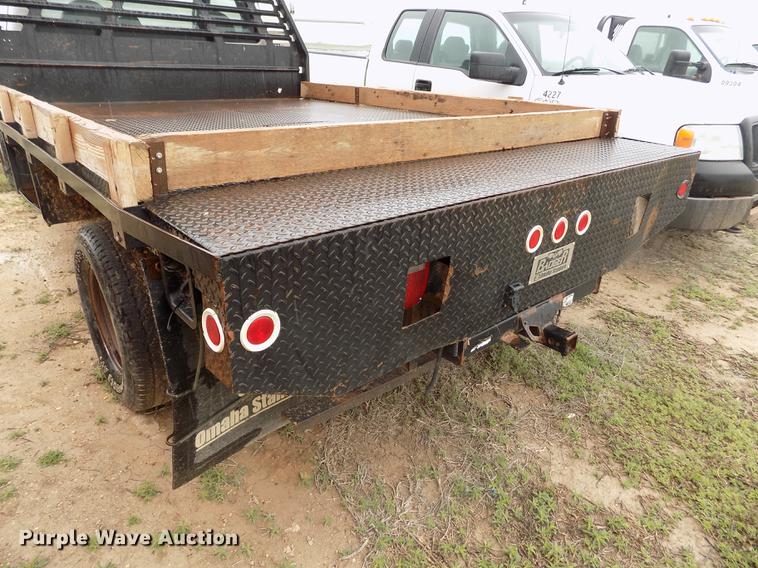 image for item FG9449 2009 Ford F350 Super Duty XL flatbed pickup truck