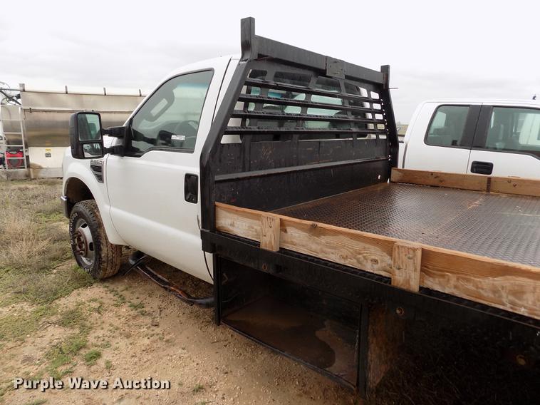 image for item FG9449 2009 Ford F350 Super Duty XL flatbed pickup truck