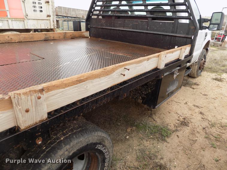 image for item FG9449 2009 Ford F350 Super Duty XL flatbed pickup truck