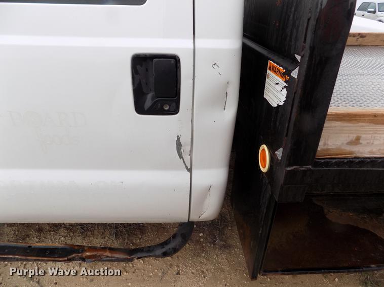 image for item FG9449 2009 Ford F350 Super Duty XL flatbed pickup truck
