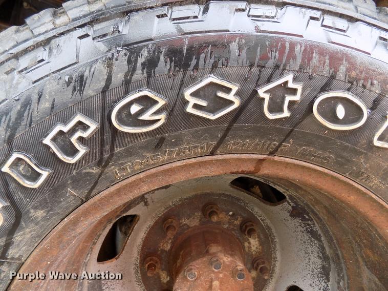 image for item FG9449 2009 Ford F350 Super Duty XL flatbed pickup truck