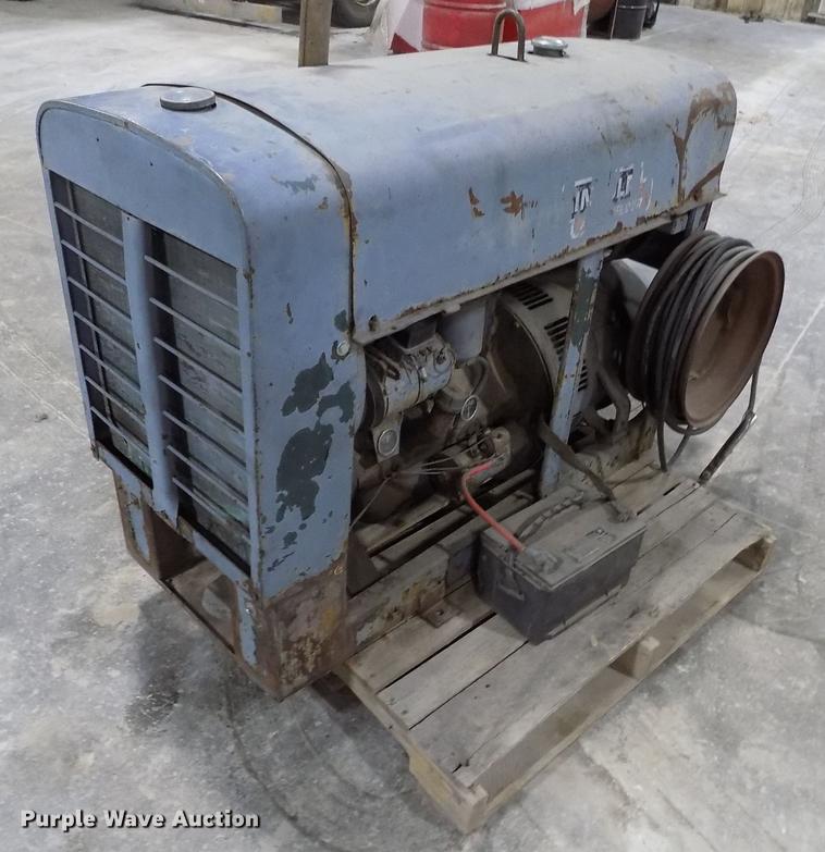 1955 Lincoln Shield Arc SA200 Short Hood welder in Stockton, KS Item