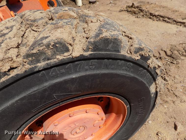 image for item FG9492 1999 JLG 600AJ boom lift