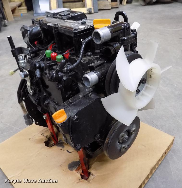 image for item FH9165 2012 Yanmar 3TNM72-A 0.904L three cylinder diesel engine