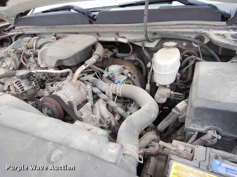 image for item FH9323 2009 GMC Sierra 2500HD Crew Cab pickup truck