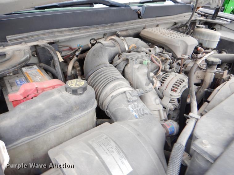 image for item FH9323 2009 GMC Sierra 2500HD Crew Cab pickup truck