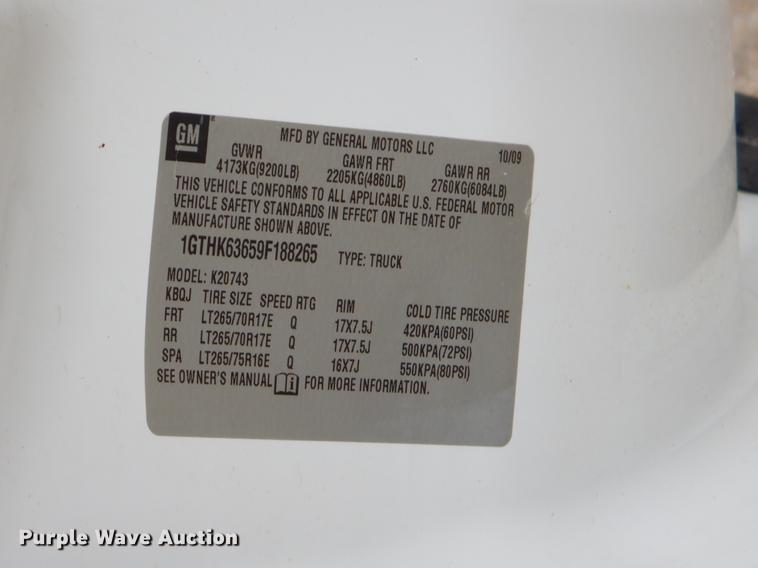 image for item FH9323 2009 GMC Sierra 2500HD Crew Cab pickup truck