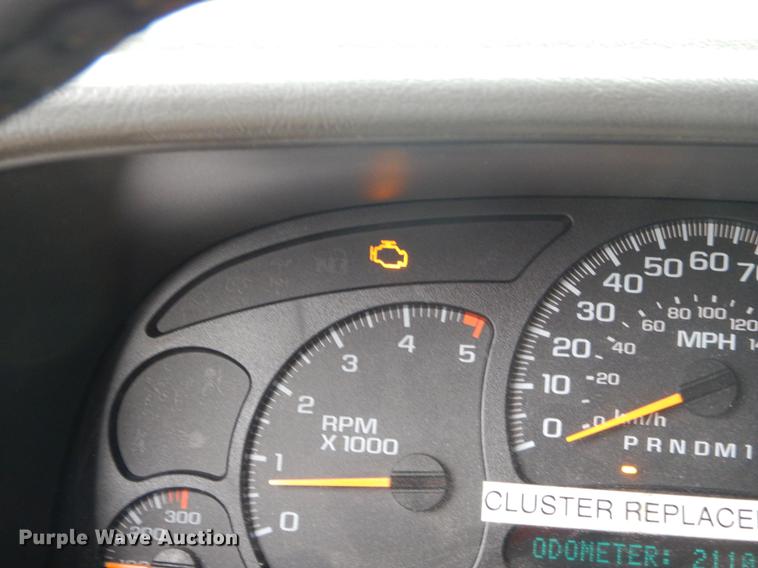 image for item FH9324 2006 Chevrolet Silverado 2500HD Ext. Cab pickup truck