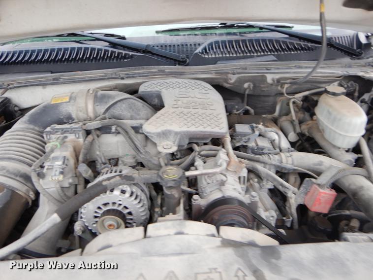 image for item FH9324 2006 Chevrolet Silverado 2500HD Ext. Cab pickup truck