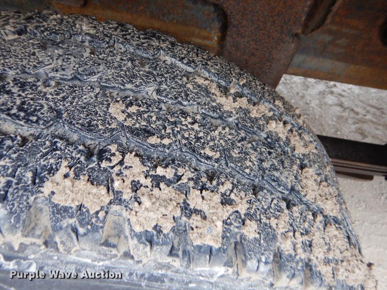 image for item FH9324 2006 Chevrolet Silverado 2500HD Ext. Cab pickup truck