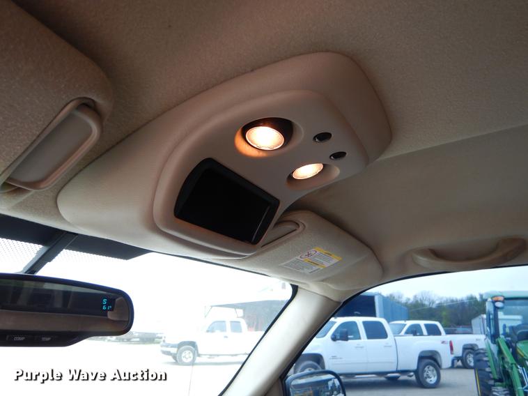 image for item FH9325 2006 GMC Sierra 2500HD Ext. Cab pickup truck