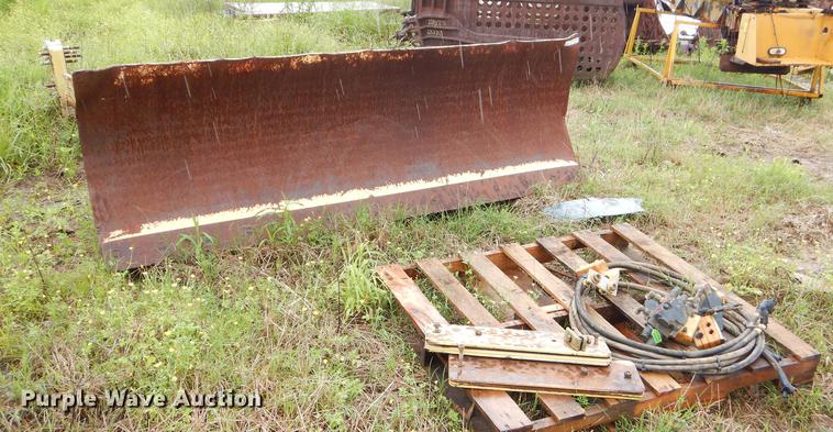 image for item FH9441 Backfill blade