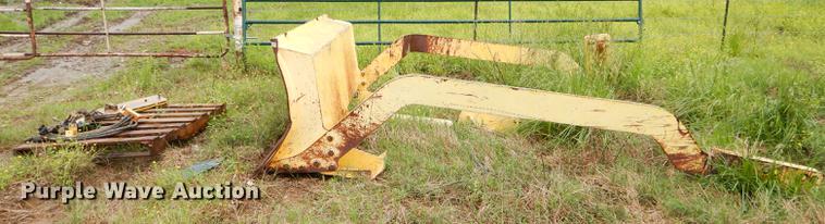 image for item FH9441 Backfill blade