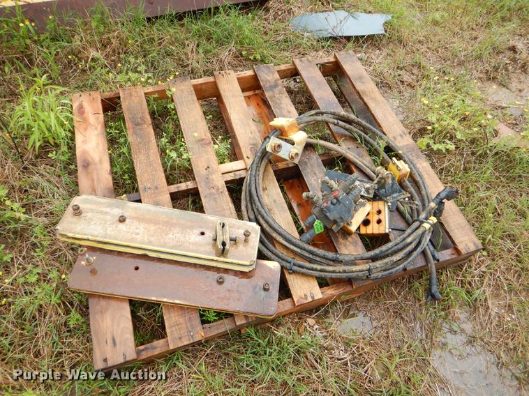 image for item FH9441 Backfill blade