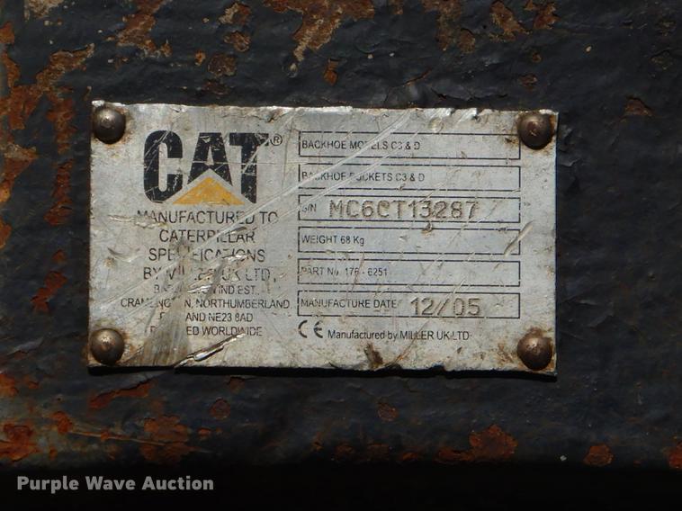 image for item FH9443 (2) hydraulic quick couplers