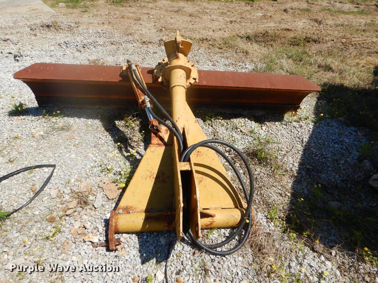 image for item FH9444 Blade