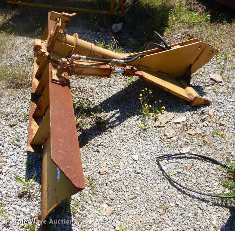 image for item FH9444 Blade