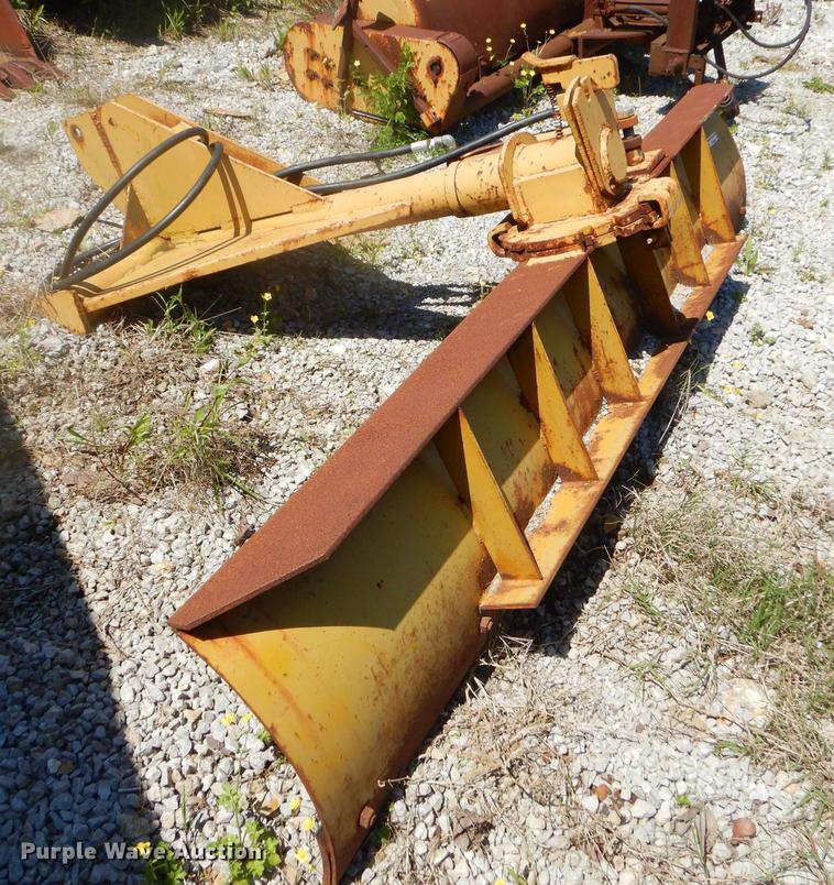 image for item FH9444 Blade