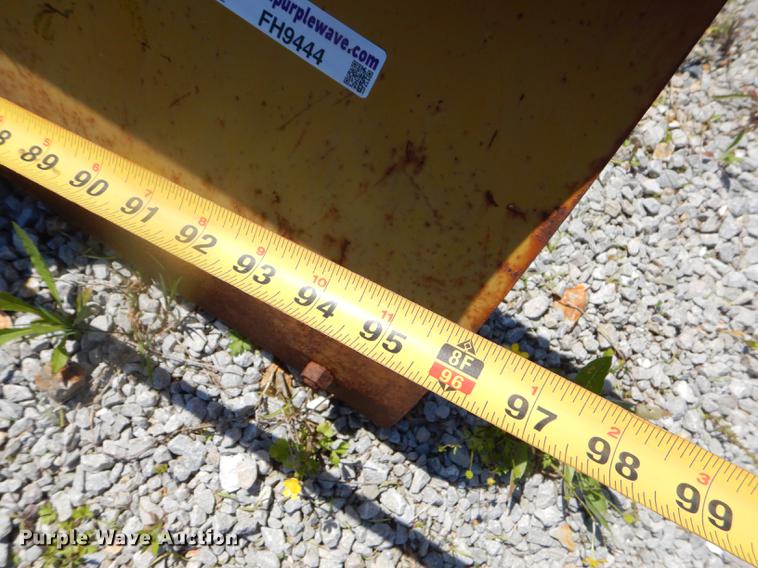 image for item FH9444 Blade