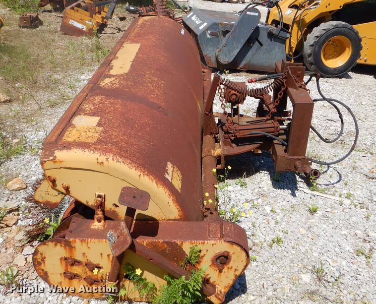 image for item FH9445 Broom