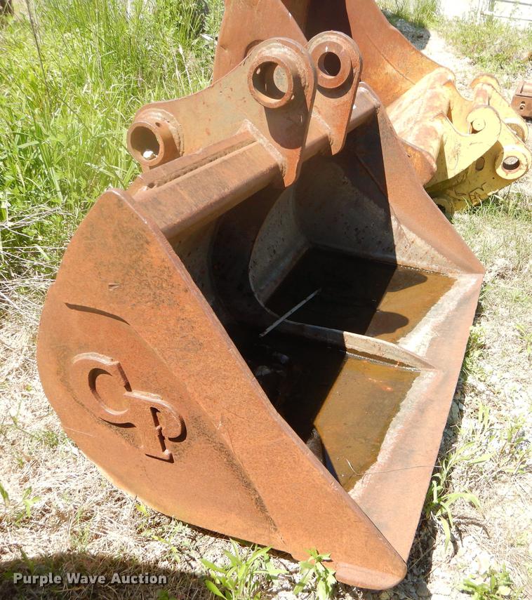 image for item FH9449 CP bucket