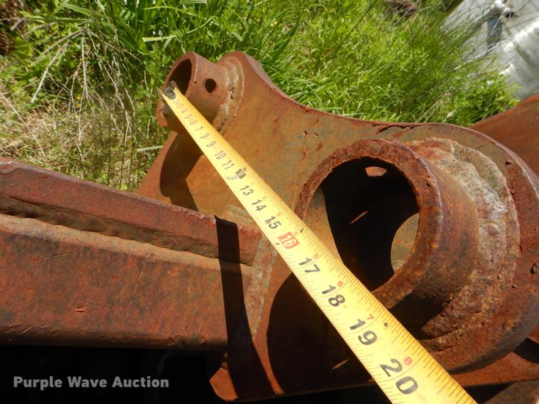 image for item FH9449 CP bucket