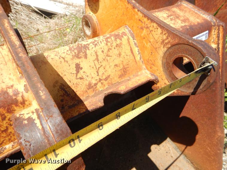 image for item FH9451 34"W bucket