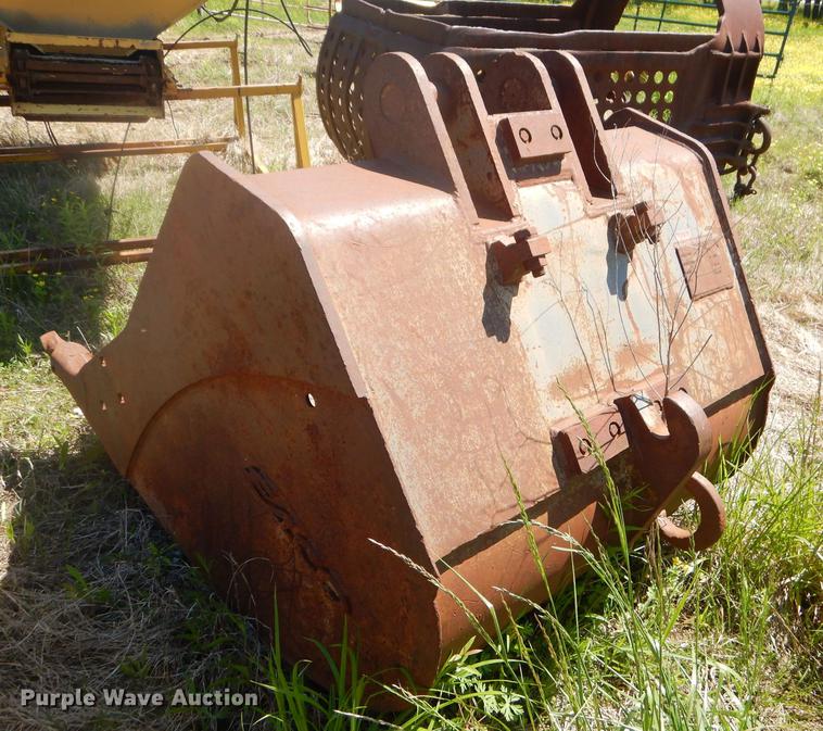 image for item FH9452 Eaco bucket