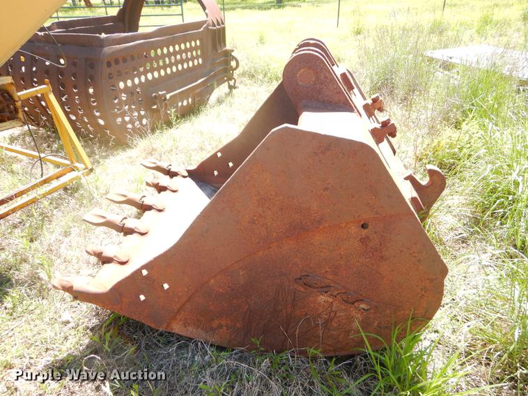 image for item FH9452 Eaco bucket