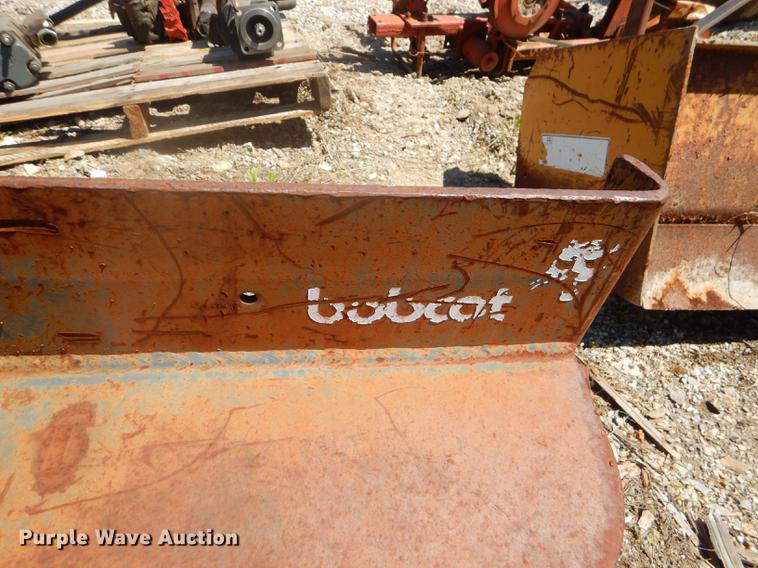 image for item FH9453 Melroe 2500 skid steer hammer