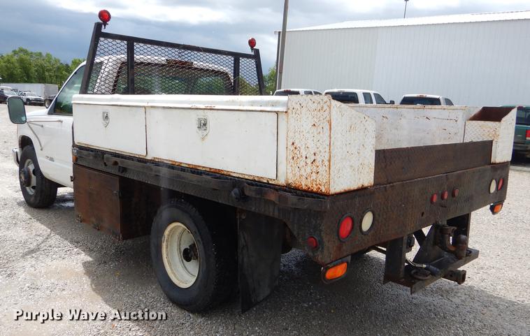 image for item FH9457 1999 Chevrolet C3500 flatbed pickup truck
