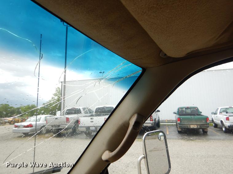 image for item FH9457 1999 Chevrolet C3500 flatbed pickup truck