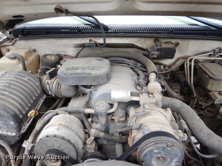 image for item FH9457 1999 Chevrolet C3500 flatbed pickup truck