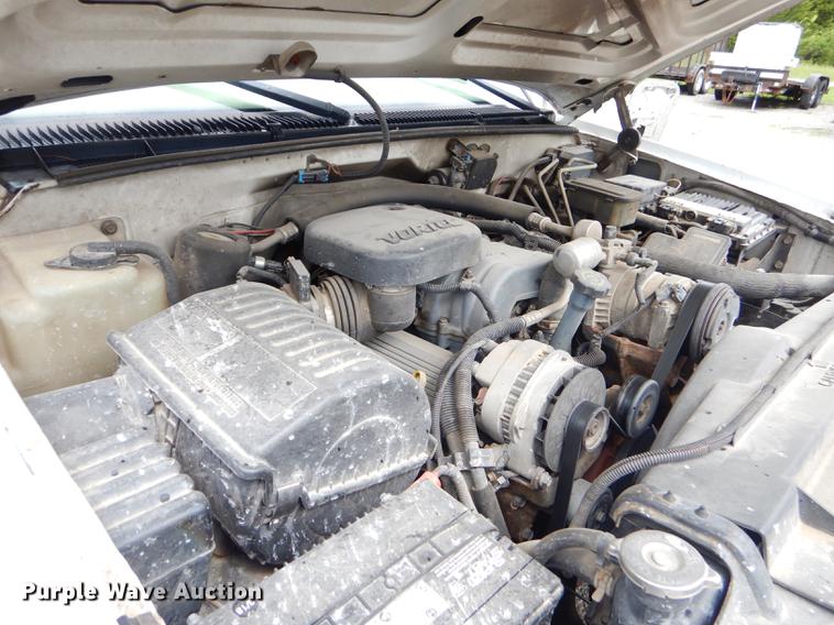 image for item FH9457 1999 Chevrolet C3500 flatbed pickup truck