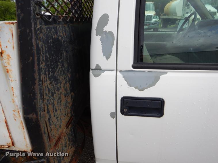 image for item FH9457 1999 Chevrolet C3500 flatbed pickup truck