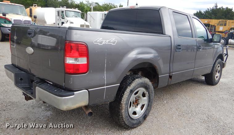 image for item FH9458 2007 Ford F150 XLT SuperCrew pickup truck