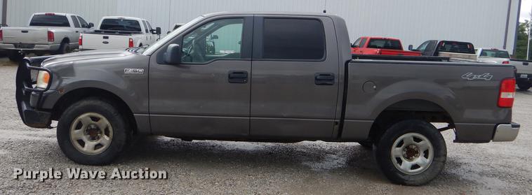 image for item FH9458 2007 Ford F150 XLT SuperCrew pickup truck