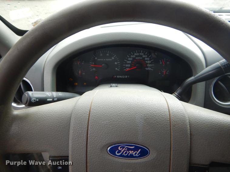 image for item FH9458 2007 Ford F150 XLT SuperCrew pickup truck