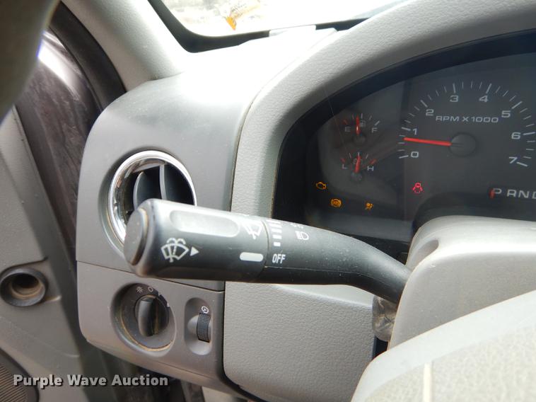 image for item FH9458 2007 Ford F150 XLT SuperCrew pickup truck