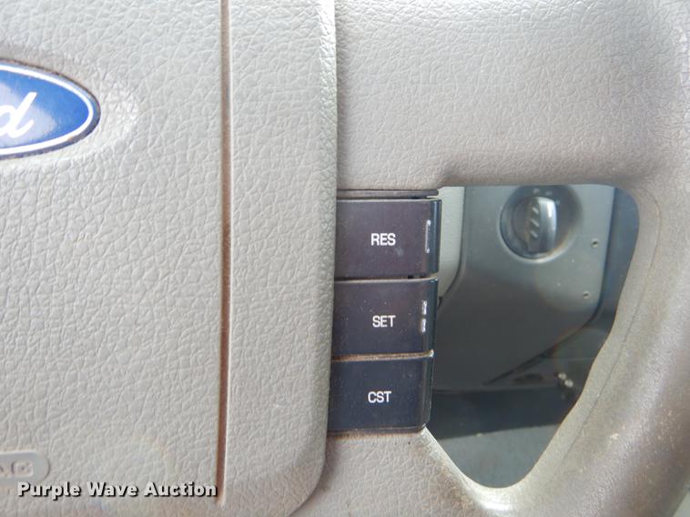 image for item FH9458 2007 Ford F150 XLT SuperCrew pickup truck