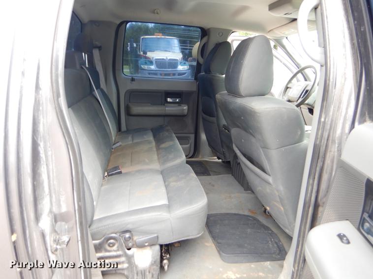 image for item FH9458 2007 Ford F150 XLT SuperCrew pickup truck