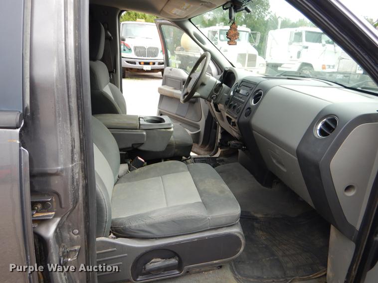 image for item FH9458 2007 Ford F150 XLT SuperCrew pickup truck